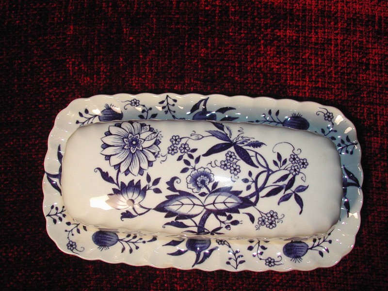 A Lovely Blue Lily Ironstone Butter Dish Staffordshire England