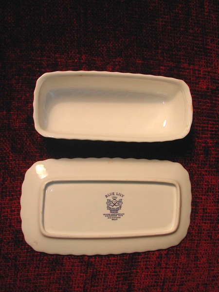 A Lovely Blue Lily Ironstone Butter Dish Staffordshire England