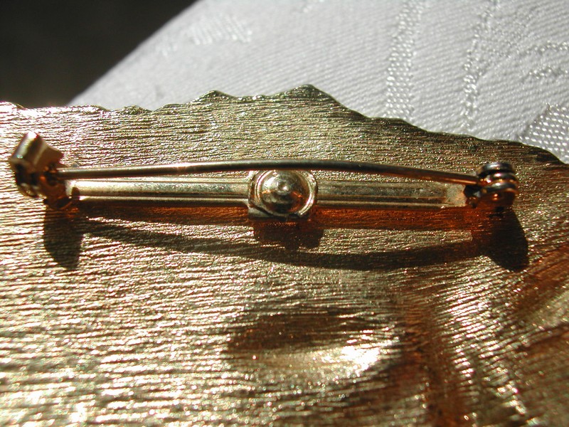 Fantastic JJ Retro Exotic Lady Gold Tone Brooch Pin