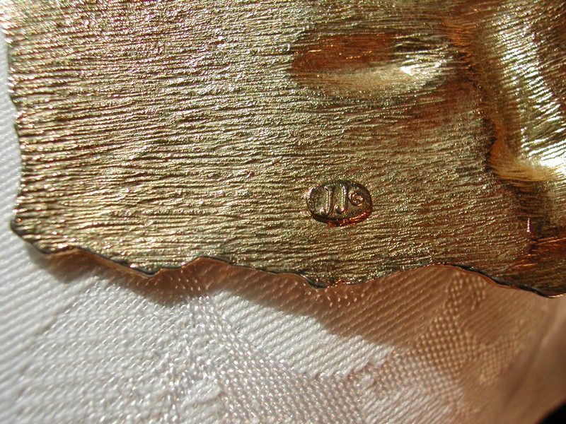 Fantastic JJ Retro Exotic Lady Gold Tone Brooch Pin