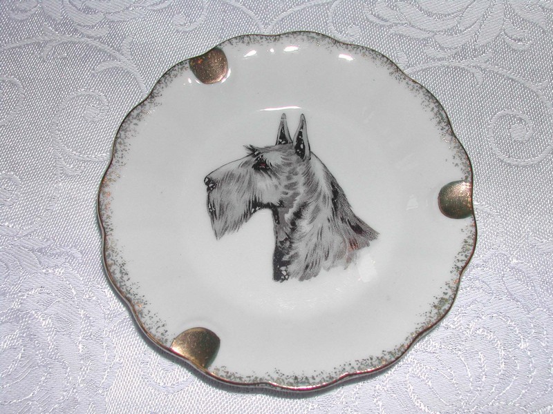 Ashtray Gilt - Schnauzer