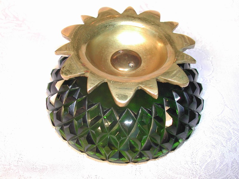 French Art Nouvaeu Diamond Hobnail Glass & Brass Nut Dish