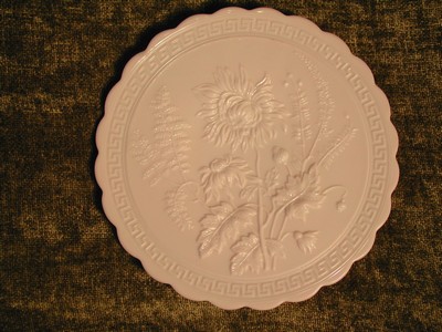Imperial Glass NUART Chrysanthemum Milk Glass Chop Plate