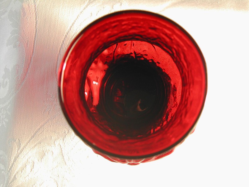 Anchor Hocking Blown Out Ruby Red Rain Flower Glass Vase