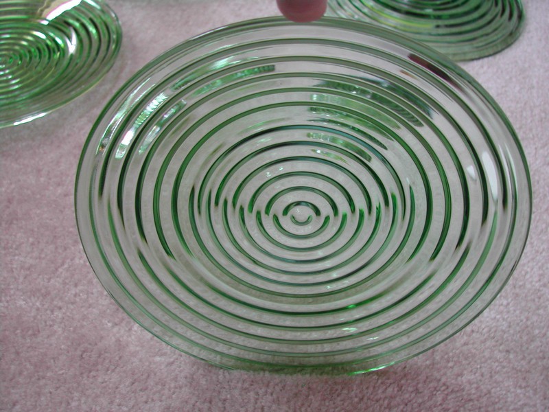 Anchor Hocking "Park Avanue" Manhattan Green Glass Plates