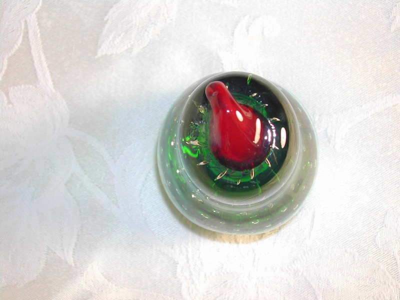 Seed (Bubble) Glass Art Glass Pear Paperweight