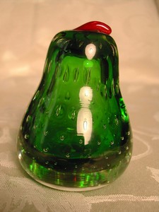 Seed (Bubble) Glass Art Glass Pear Paperweight