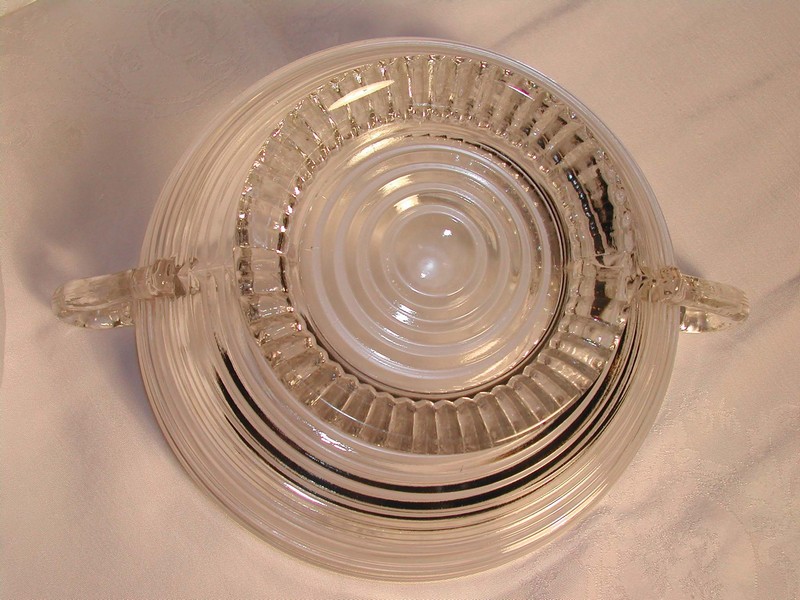 A "Manhattan" Horizontal Ribbed Lrg. Glass Bowl Anchor Hocking