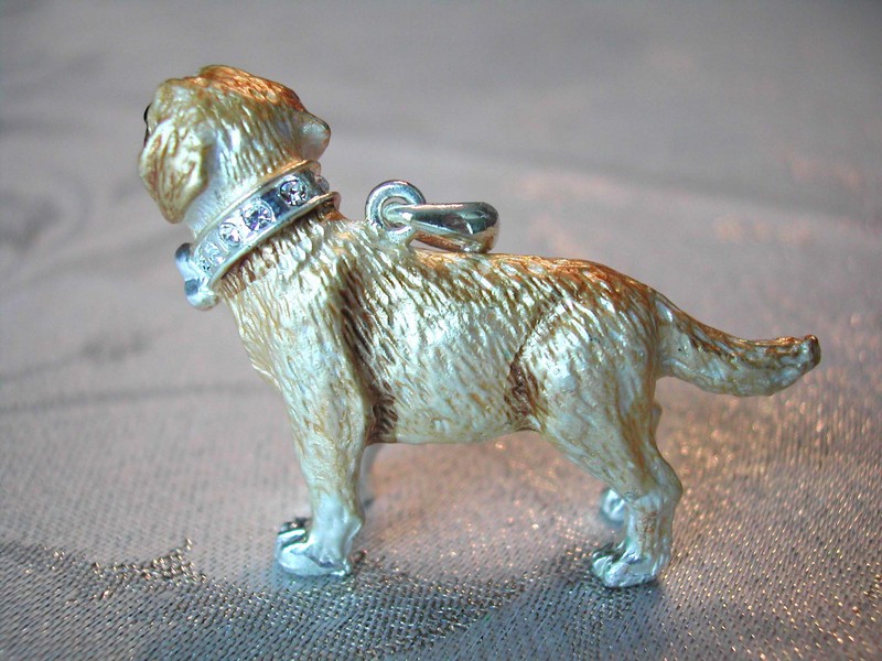 Adorable Metal Dog Pendent or Ornament Golden Retriever