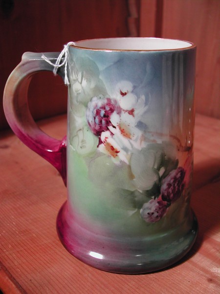 Beautiful Hand Painted Bell Pottery Company Blackberry Mug