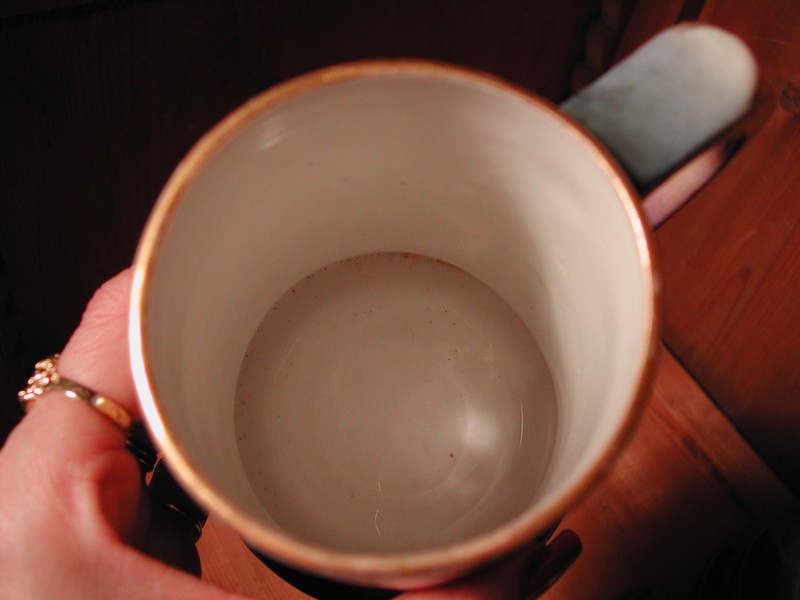 Beautiful Hand Painted Bell Pottery Company Blackberry Mug