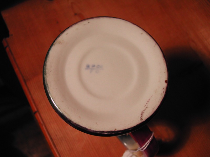 Beautiful Hand Painted Bell Pottery Company Blackberry Mug