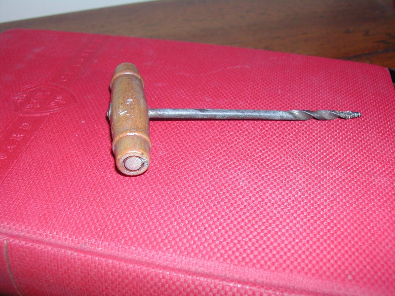 Barrel head Medicine Perfume Corkscrew