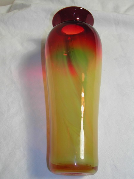 Beautiful Blenko Hand Blown Glass Tangerine “Temple” Vase