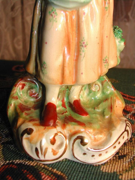 Staffordshire Figurine Maiden Gathering Fruit "William Kent"