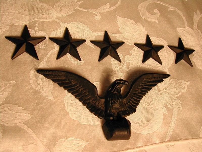 Wilton Products, Inc. Cast Iron Eagle Original Box Vintage