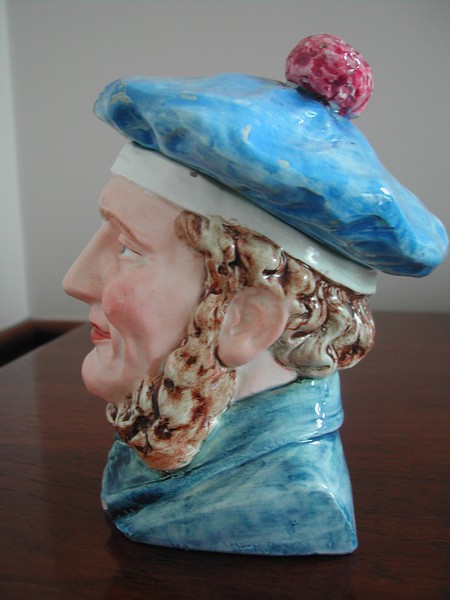 Majolica Scottish Rogue Tobacco Humidor