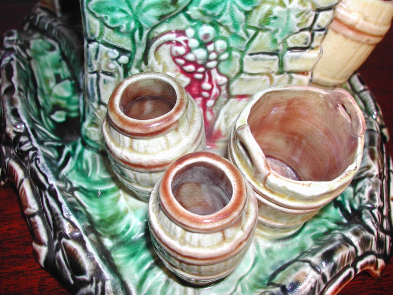 Continental Majolica Humidor "Stone Pump House"