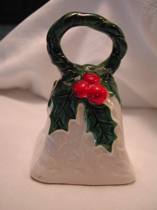 Lefton Holly Berry Bell