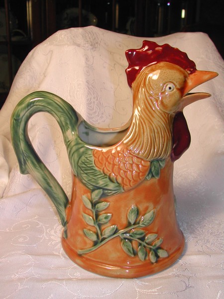 Frie Onnaing Style French Majolica (Barbotine) Rooster Pitcher