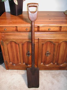 Oak U Handle Garden Shovel (England)