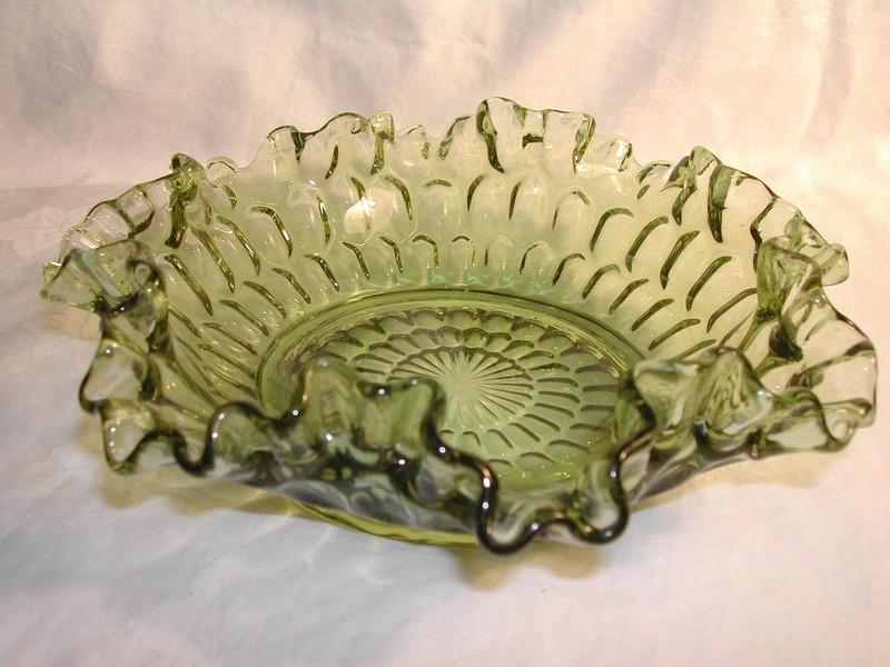 Fenton Colonial Green Thumbprint Bon Bon Glass Bowl