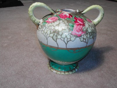 Nippon Art Nouveau Moriage Vase