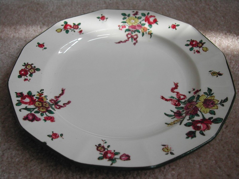 Vintage Royal Doulton Hand Painted “Old Leeds Sprays” Plate