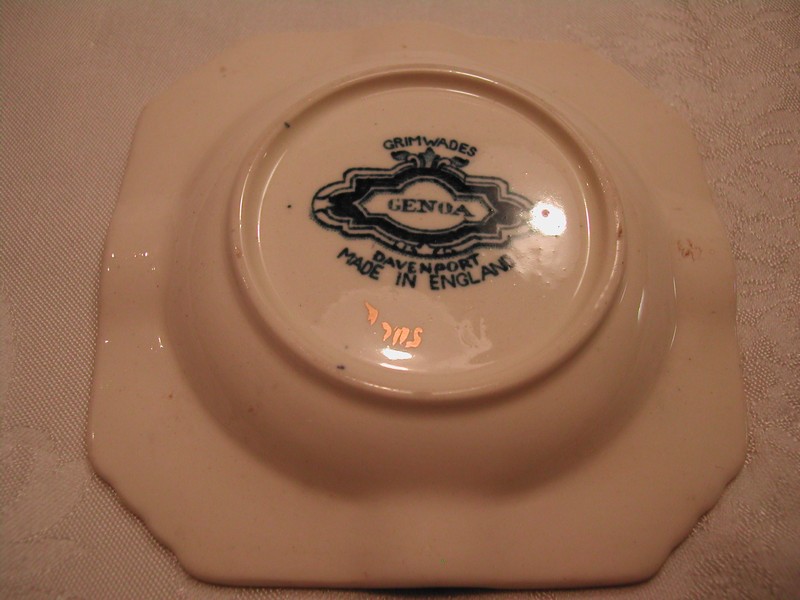 Vintage Grimwades Davenport “Genoa” Blue & White Ash Tray