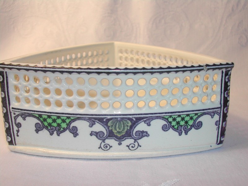 Antique Waechtersbach Triangular Ceramic Transferware Dish 1904