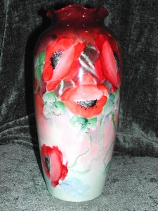 A Vintage Hand Painted Imperial PSL Poppy Vase