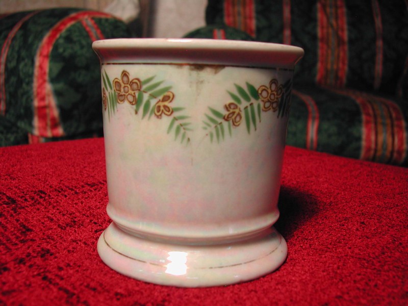A Vintage/Antique German Lustre Ware Shaving Mug