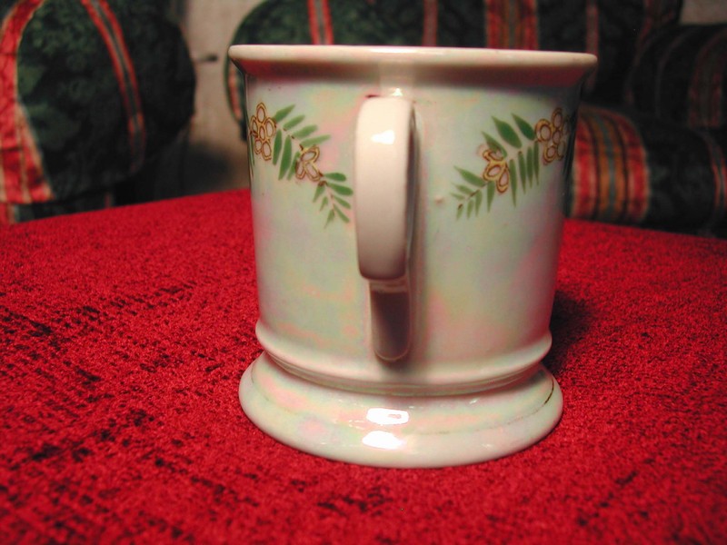 A Vintage/Antique German Lustre Ware Shaving Mug
