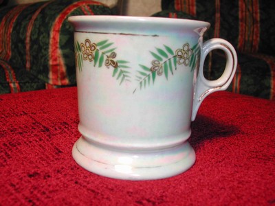 A Vintage/Antique German Lustre Ware Shaving Mug