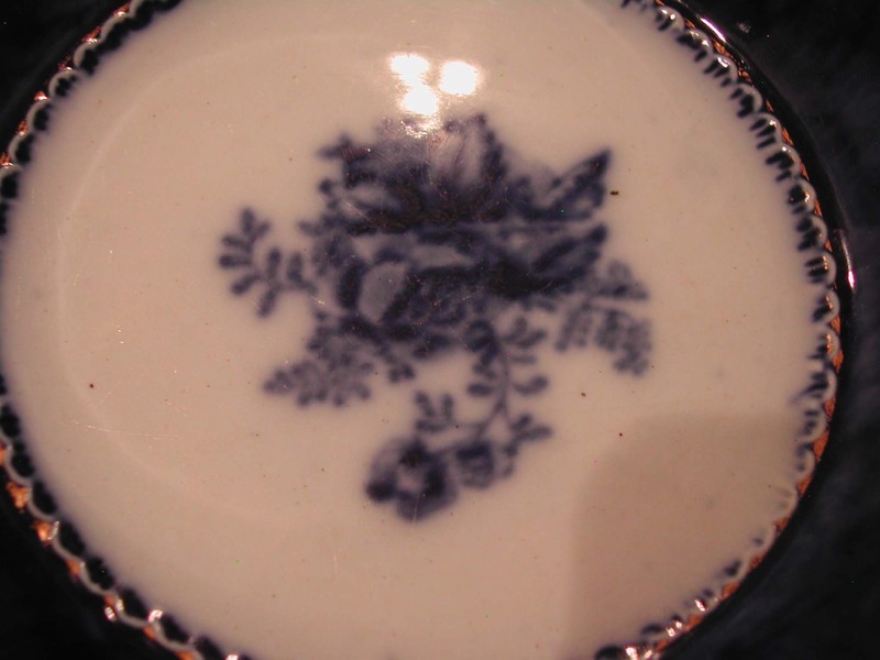 Antique Royal Staffordshire Pottery Flow Blue & Gold Bowl