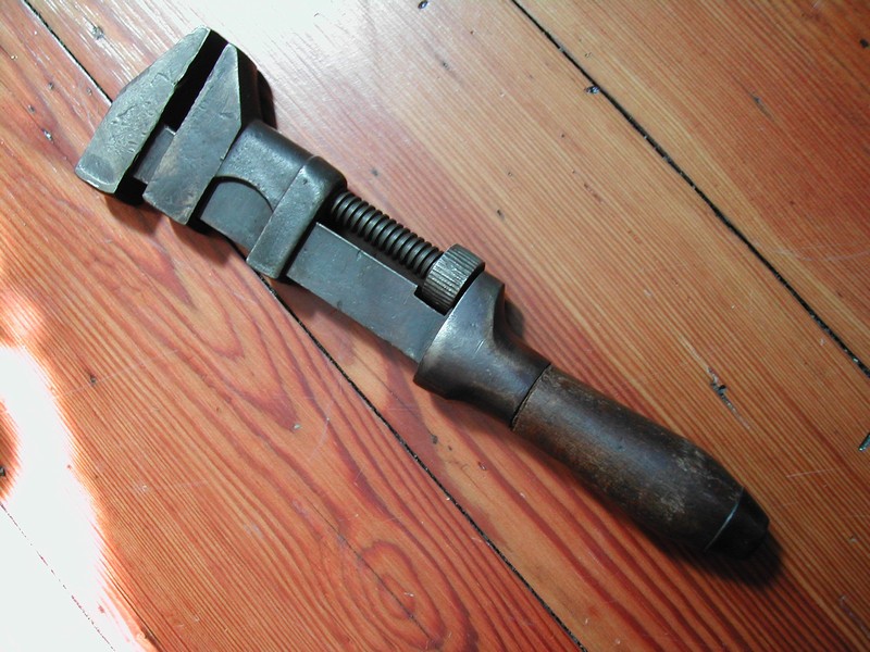 Girard Antique Wrench Wood Handle c. 1890