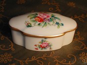 Limoges France Porcelain Trinket (Pill) Box with Lid